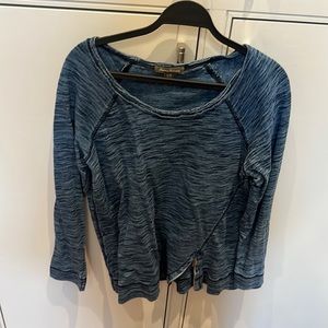 Tommy Bahama longsleeve pull over with zip detail L